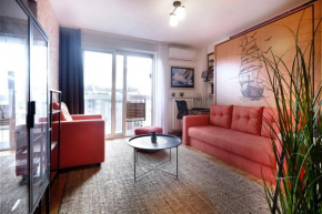 Urban Pioneer Apartment